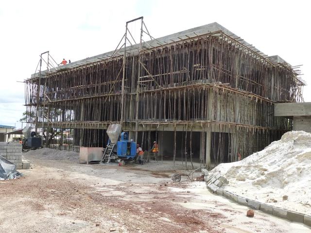 Immeuble R+2 et villa pour INJELEC